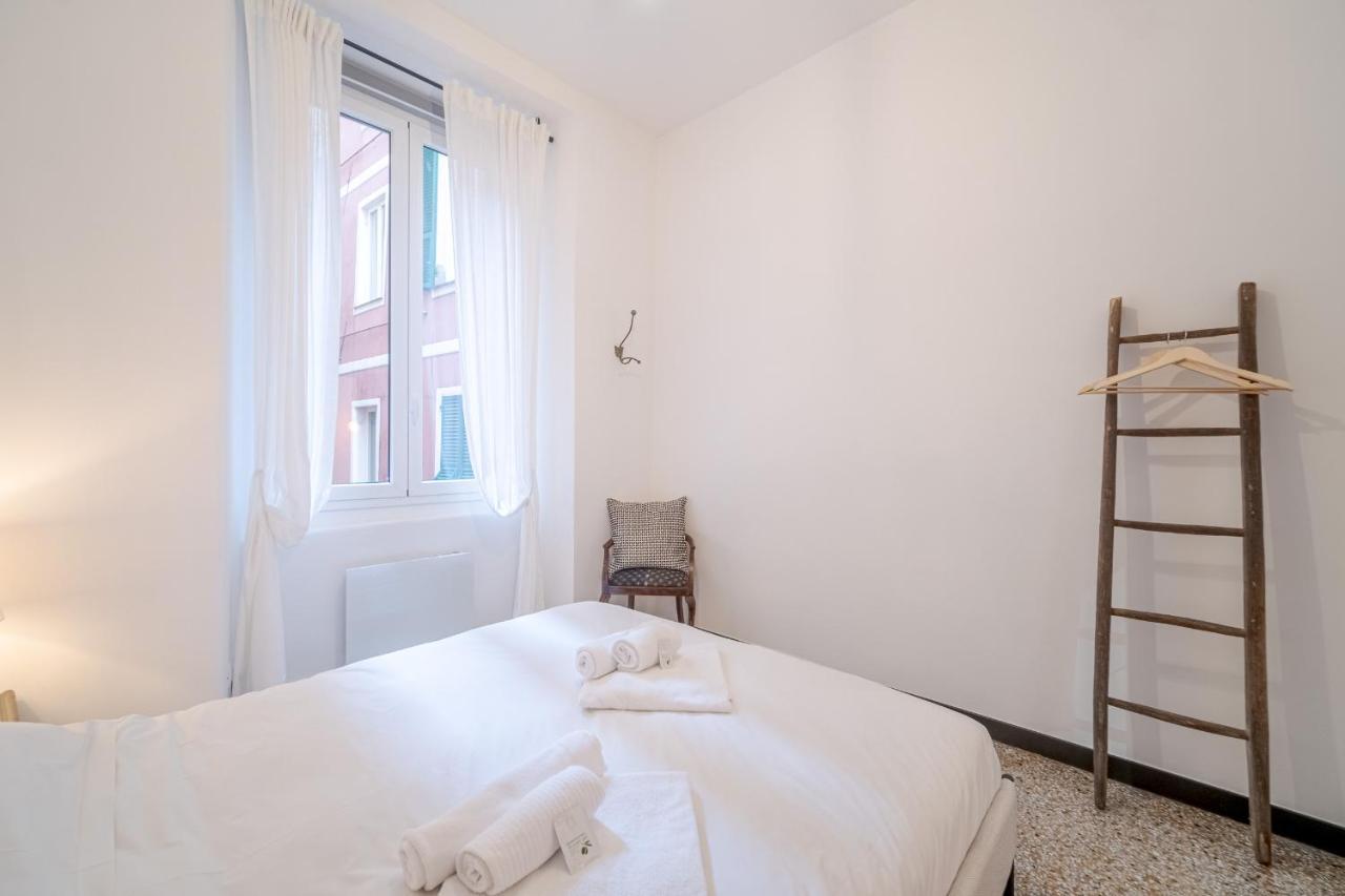 Central & Lovely Apartment In Genova - Netflix! Exterior photo